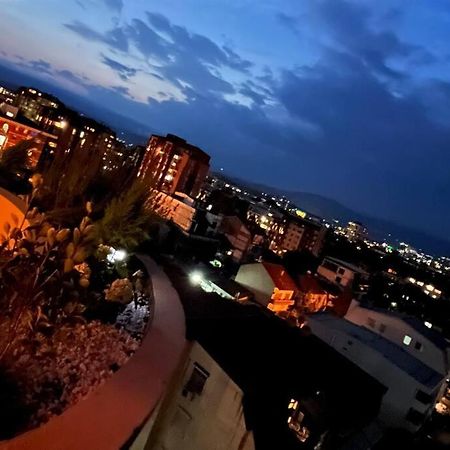 The White Soap Rooftop سكوبجي المظهر الخارجي الصورة