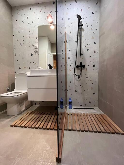 The White Soap Rooftop سكوبجي المظهر الخارجي الصورة